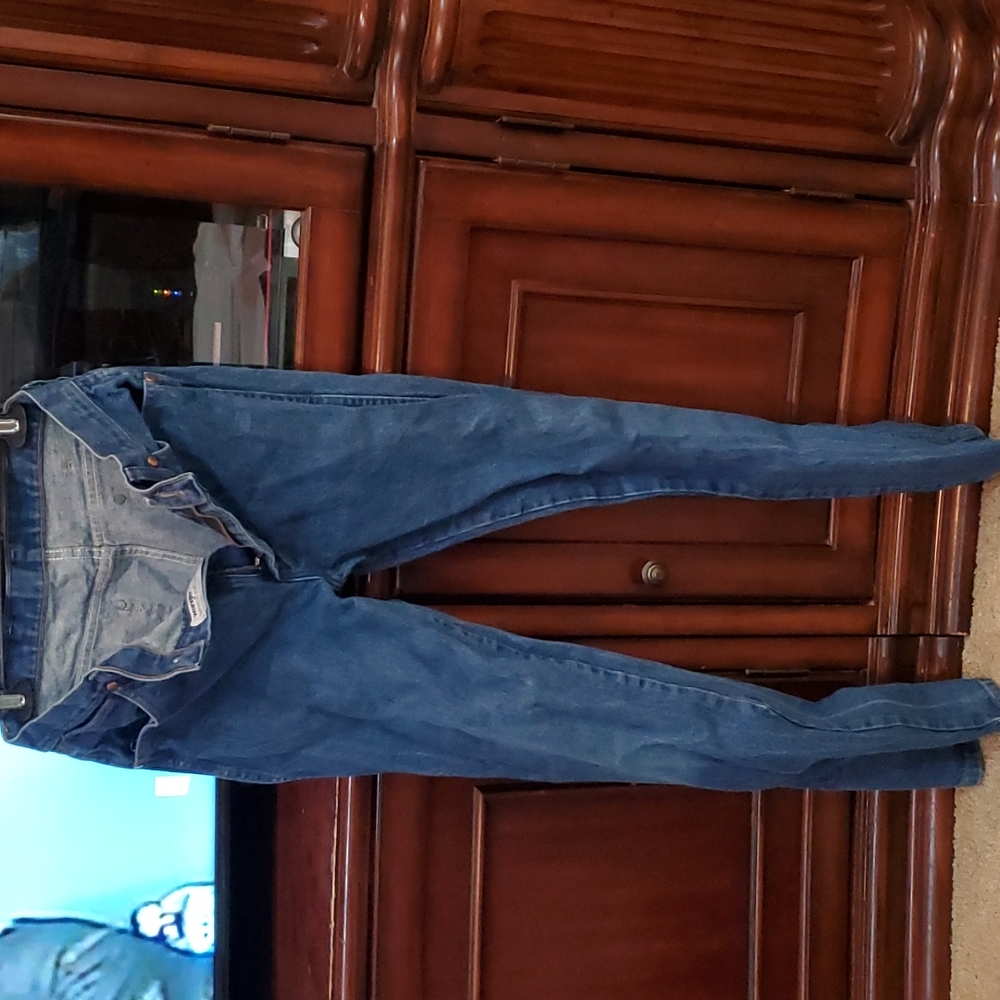 Wrangler used 33x34